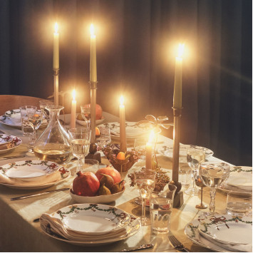 Тарелка главная 27см коллекции Star Fluted Christmas бренда Royal Copenhagen