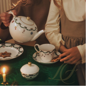 Сахарница 8см коллекции Star Fluted Christmas бренда Royal Copenhagen