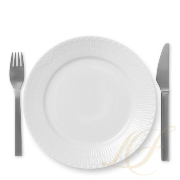 Тарелка закусочная 22см коллекции White Fluted Half Lace бренда Royal Copenhagen