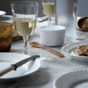 Тарелка закусочная 22см коллекции White Fluted Half Lace бренда Royal Copenhagen