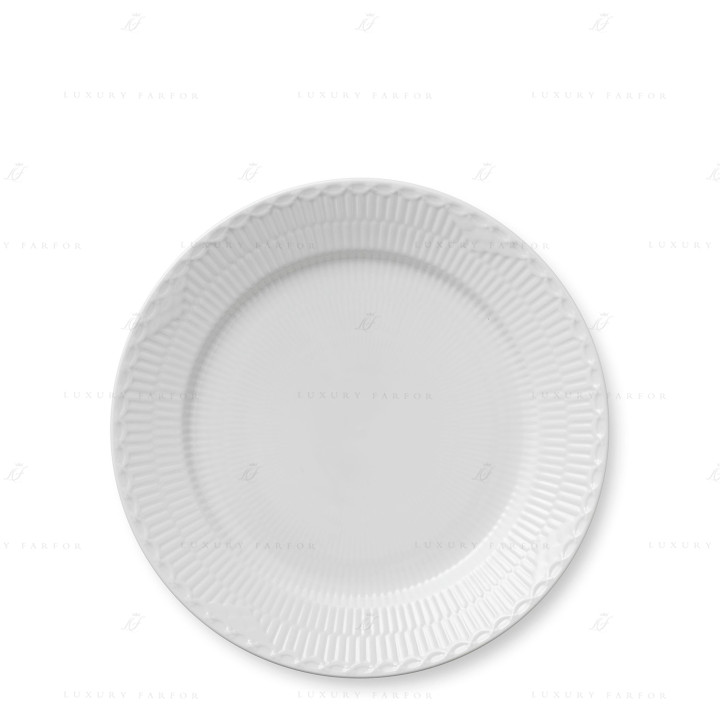 Тарелка главная 27см коллекции White Fluted Half Lace бренда Royal Copenhagen