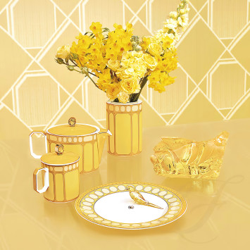 Тарелка закусочная 23см коллекции Signum by Swarovski 