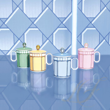 Кружка с крышкой 0,39л коллекции Signum by Swarovski 