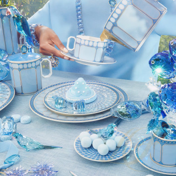 Тарелка десертная 18см коллекции Signum by Swarovski 