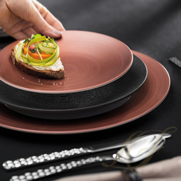 Тарелка гурман 32см коллекции Manufacture Glow бренда VB