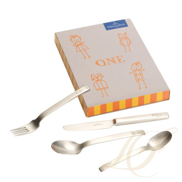 Набор детских столовых приборов из 4 предметов коллекции One бренда VB