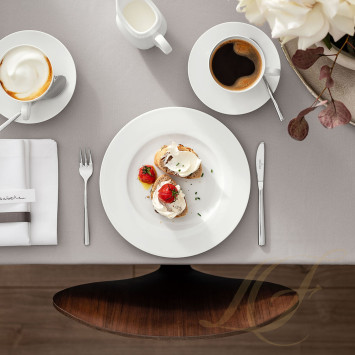 Тарелка закусочная 24см коллекции Royal бренда VB