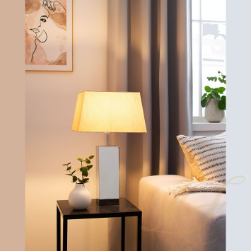 Настольная лампа 