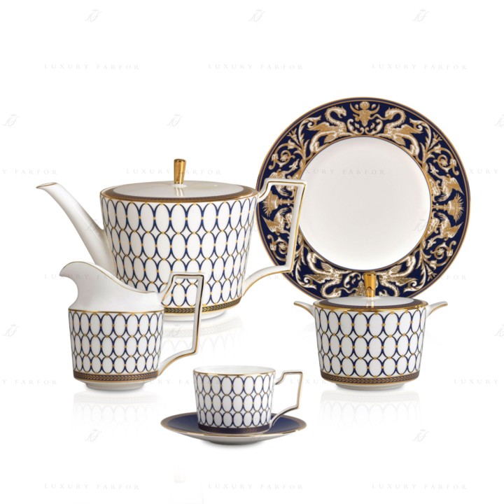 Чайный сервиз на 4 персоны коллекции Renaissance Gold бренда Wedgwood