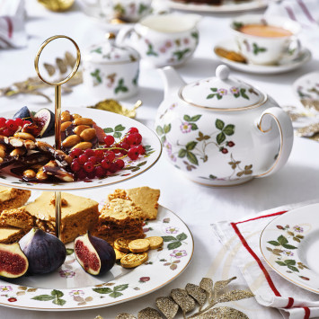 Этажерка 27см коллекции Wild Strawberry бренда Wedgwood