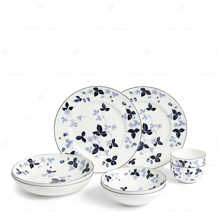 Набор из 8 предметов коллекции Wild Strawberry Inky Blue бренда Wedgwood